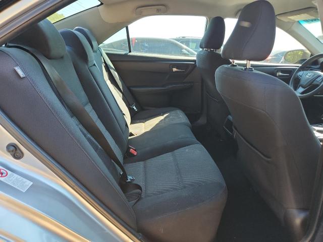 4T1BF1FK0FU110095 - 2015 TOYOTA CAMRY LE SILVER photo 10