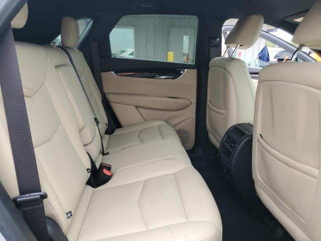 1GYKNBRS8JZ220827 - 2018 CADILLAC XT5 Silber Foto 11