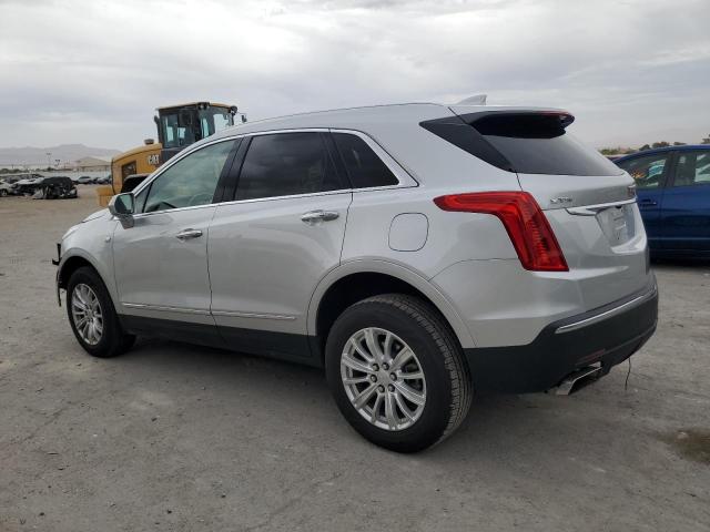 1GYKNBRS8JZ220827 - 2018 CADILLAC XT5 Silber Foto 2