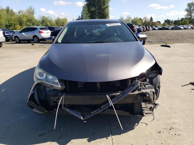 4T1BF1FK9FU494930 - 2015 TOYOTA CAMRY LE GRAY photo 5