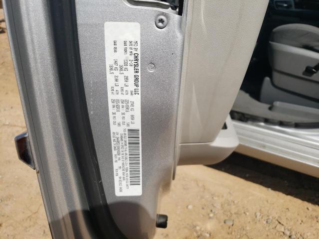 2A4RR5D15AR249280 - 2010 CHRYSLER TOWN & COU TOURING 银色 照片 12