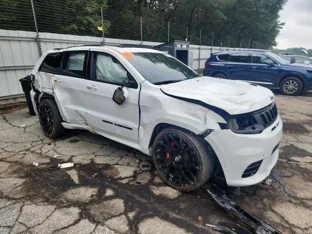 1C4RJFDJ2JC397253 - 2018 JEEP GRAND CHER SRT-8 WHITE photo 4