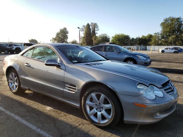 WDBSK75F03F036537 - 2003 MERCEDES-BENZ SL 500R SILVER photo 4