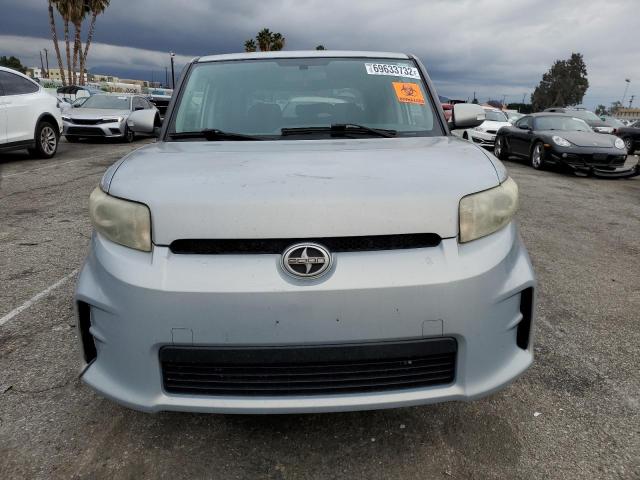 JTLZE4FE3DJ040872 - 2013 TOYOTA SCION XB Gümüş fotoğraf 5