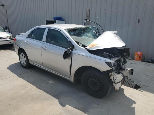 1NXBU4EE2AZ204653 - 2010 TOYOTA COROLLA BASE ვერცხლისფერი ფოტო 4