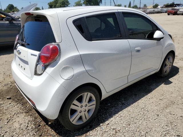 KL8CD6S92FC721694 - 2015 CHEVROLET SPARK 1LT WHITE photo 3