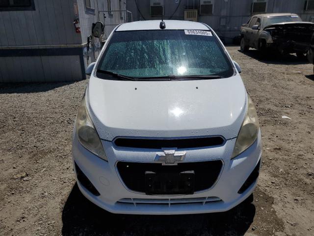KL8CD6S92FC721694 - 2015 CHEVROLET SPARK 1LT WHITE photo 5