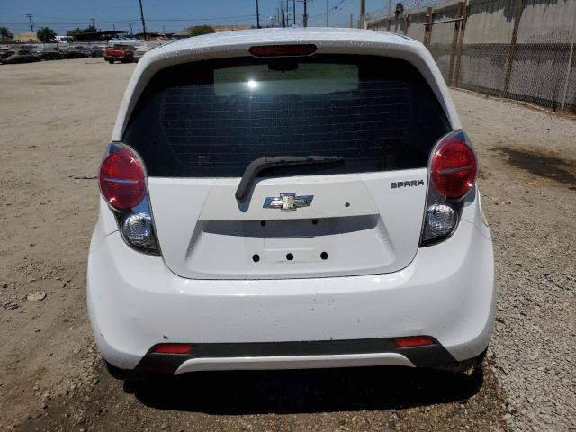KL8CD6S92FC721694 - 2015 CHEVROLET SPARK 1LT WHITE photo 6