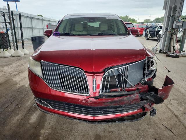 2LMHJ5FK4DBL50080 - 2013 LINCOLN MKT RED photo 5