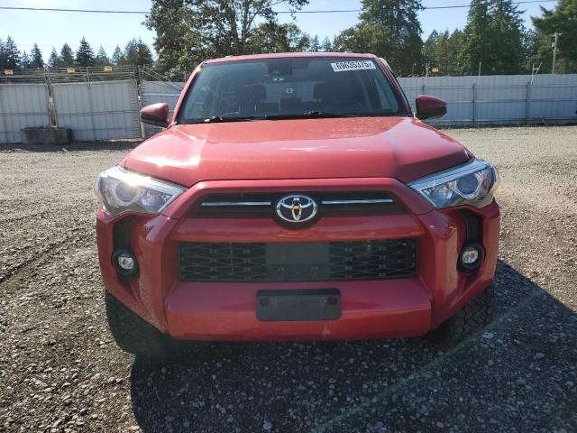 JTEMU5JR5M5854938 - 2021 TOYOTA 4RUNNER SR5/SR5 PREMIUM RED photo 5