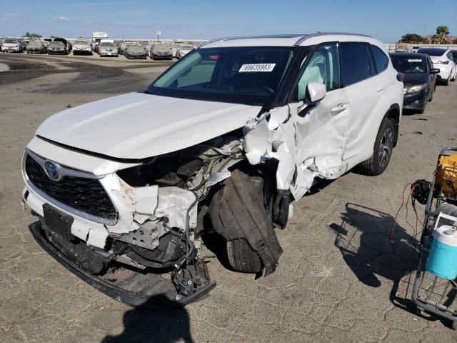 5TDHBRCH1NS538763 - 2022 TOYOTA HIGHLANDER HYBRID XLE WHITE photo 1