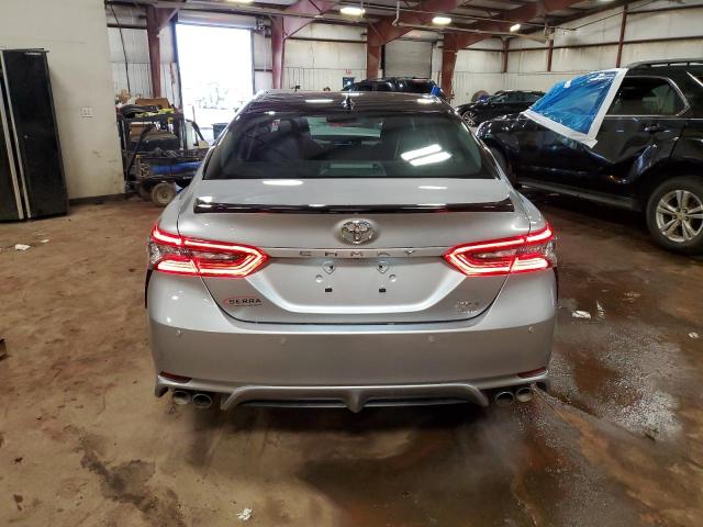 4T1K61BKXPU100441 - 2023 TOYOTA CAMRY XSE SILVER photo 6