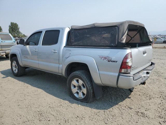 3TMJU4GN8DM144674 - 2013 TOYOTA TACOMA DOUBLE CAB PRERUNNER SILVER photo 2
