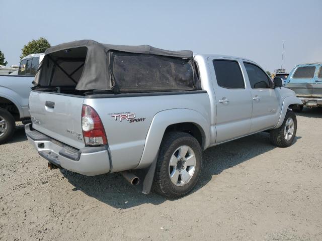 3TMJU4GN8DM144674 - 2013 TOYOTA TACOMA DOUBLE CAB PRERUNNER SILVER photo 3