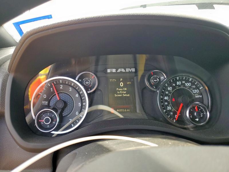 3C6UR5HJ6PG591286 - 2023 RAM 2500 TRADESMAN Weiß Foto 9