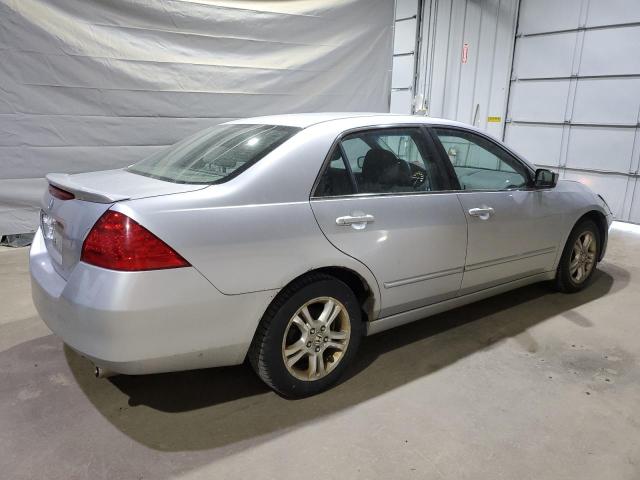 1HGCM56736A108149 - 2006 HONDA ACCORD EX SILVER photo 3