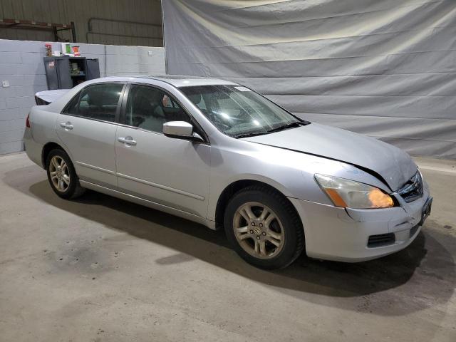 1HGCM56736A108149 - 2006 HONDA ACCORD EX SILVER photo 4
