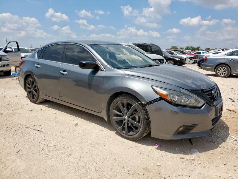 1N4AL3AP6JC267609 - 2018 NISSAN ALTIMA 2.5 ვერცხლისფერი ფოტო 4