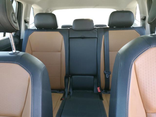 3VV3B7AX1JM082512 - 2018 VOLKSWAGEN TIGUAN SE Gri fotoğraf 10