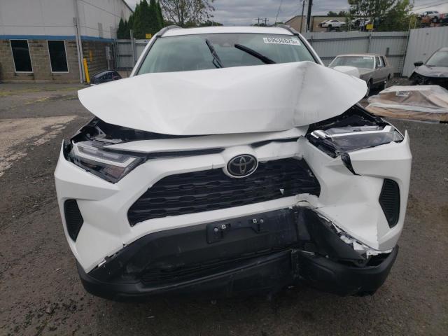 2T3P1RFV2RC480541 - 2024 TOYOTA RAV4 XLE 白色 照片 5