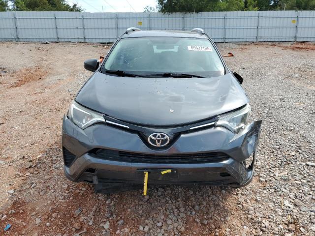 JTMZFREV4GJ096900 - 2016 TOYOTA RAV4 LE ნაცრისფერი ფოტო 5