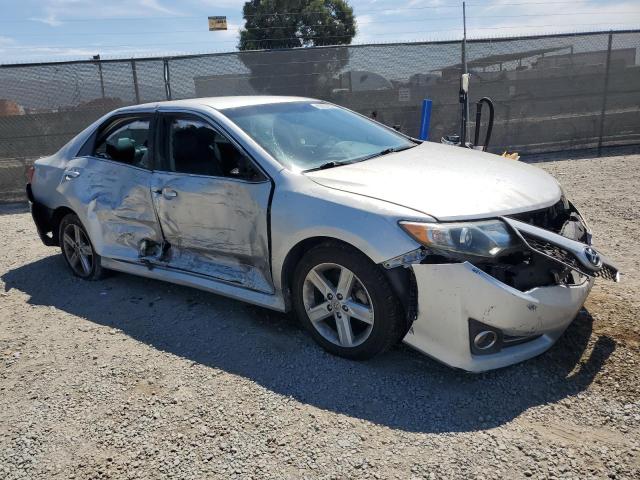 4T1BF1FK6CU176954 - 2012 TOYOTA CAMRY BASE SILVER photo 4