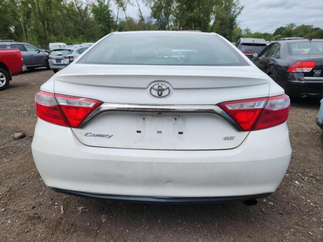 4T1BF1FKXGU566817 - 2016 TOYOTA CAMRY LE WHITE photo 6
