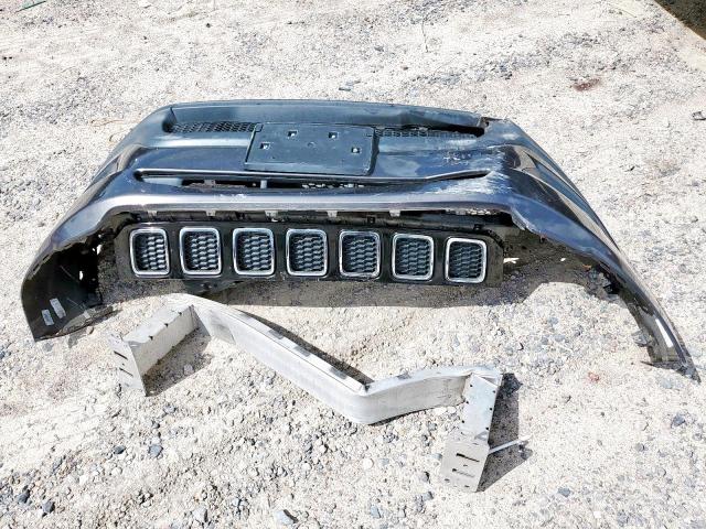 3C4NJCBB7JT124063 - 2018 JEEP COMPASS LATITUDE GRAY photo 13