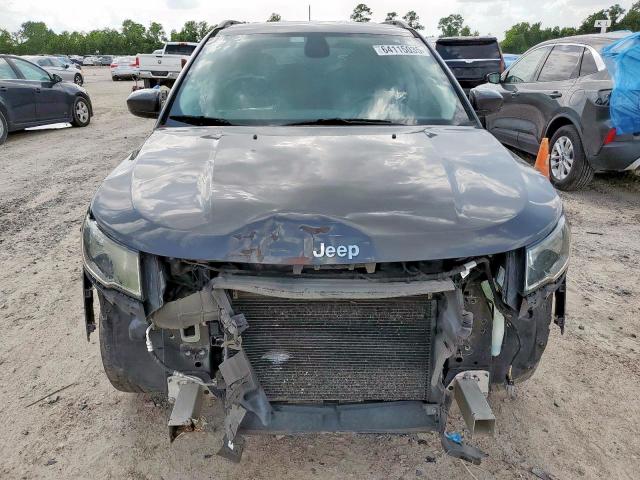 3C4NJCBB7JT124063 - 2018 JEEP COMPASS LATITUDE GRAY photo 5