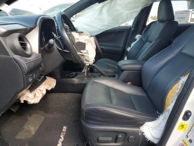JTMNFREV5HJ147126 - 2017 TOYOTA RAV4 SE WHITE photo 7