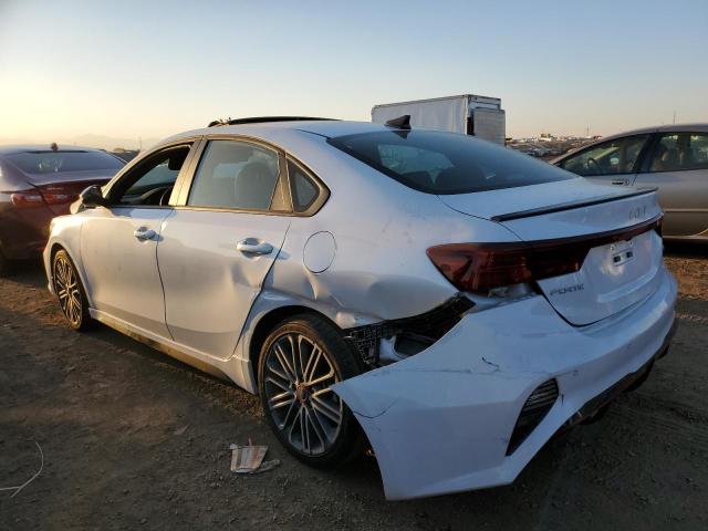 3KPF44AC8PE635211 - 2023 KIA FORTE GT WHITE photo 2