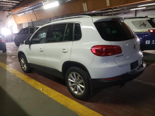 WVGSV7AX5HK025938 - 2017 VOLKSWAGEN TIGUAN WOLFSBURG WHITE photo 2