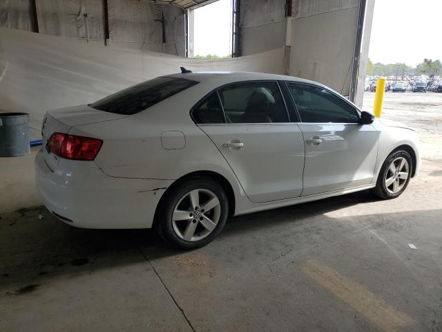 3VWLL7AJ0EM432030 - 2014 VOLKSWAGEN JETTA TDI WHITE photo 3