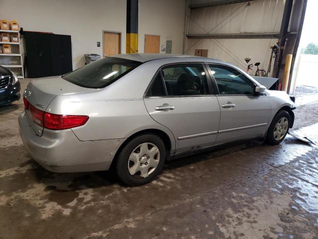 1HGCM56445A141827 - 2005 HONDA ACCORD LX SILVER photo 3