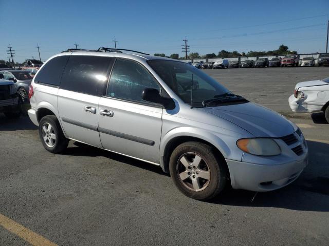 1D4GP45R76B609045 - 2006 DODGE CARAVAN SXT 银色 照片 4