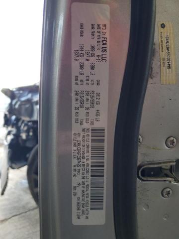 1C4NJCBA6FD367495 - 2015 JEEP COMPASS SPORT Silber Foto 12