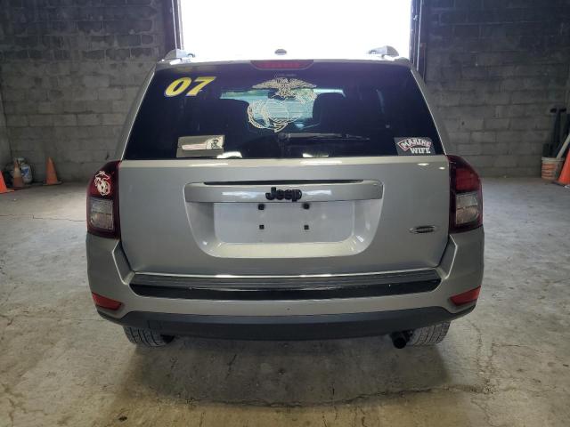 1C4NJCBA6FD367495 - 2015 JEEP COMPASS SPORT Silber Foto 6