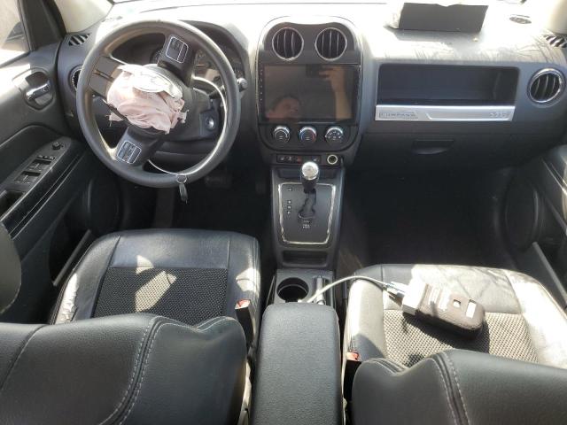 1C4NJCBA6FD367495 - 2015 JEEP COMPASS SPORT Silber Foto 8