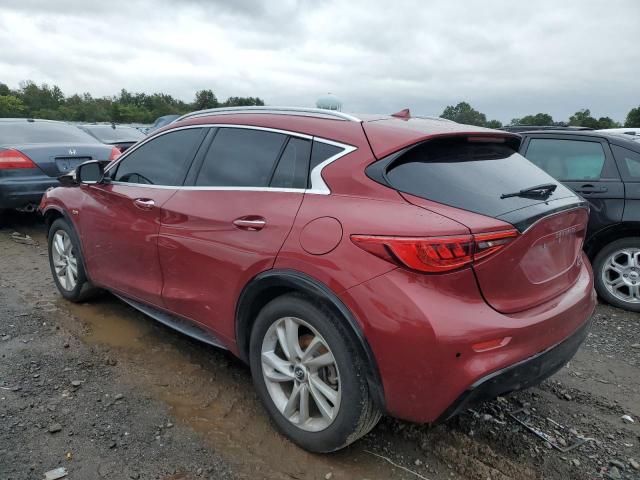 SJKCH5CP7HA015657 - 2017 INFINITI QX30 BASE 勃艮第红 照片 2