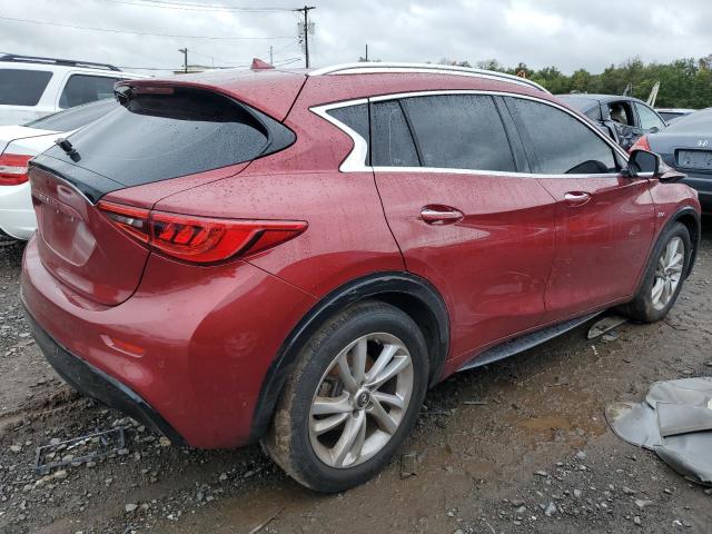SJKCH5CP7HA015657 - 2017 INFINITI QX30 BASE 勃艮第红 照片 3