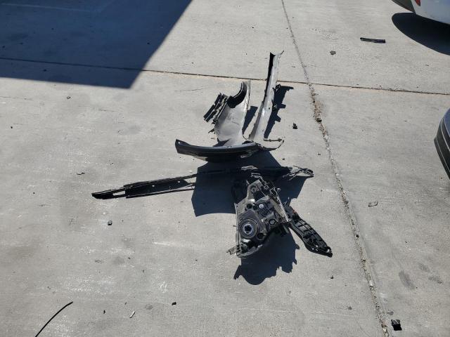 JTMZFREV0HJ115220 - 2017 TOYOTA RAV4 LE Сұр фото 13