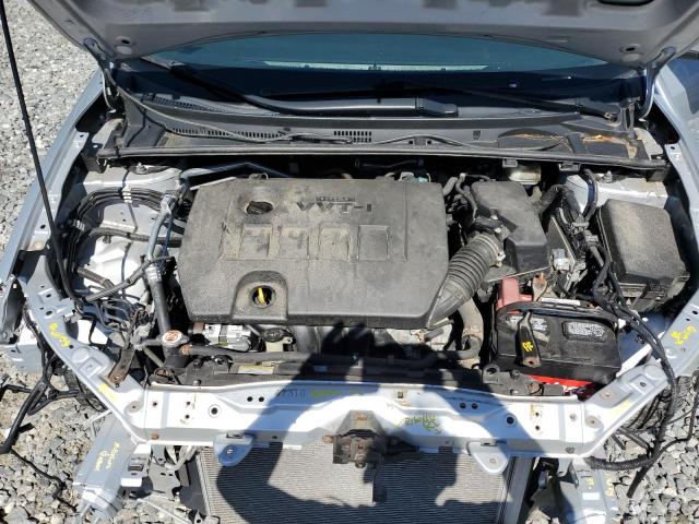 2T1BURHE0KC139135 - 2019 TOYOTA COROLLA L 银色 照片 11