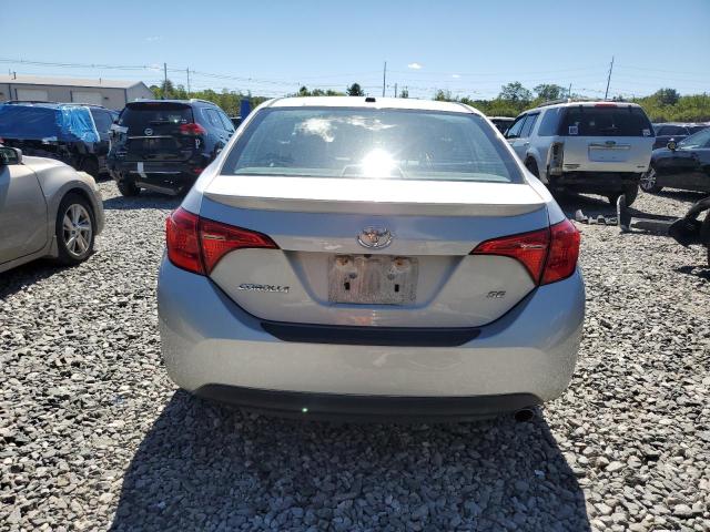 2T1BURHE0KC139135 - 2019 TOYOTA COROLLA L 银色 照片 6