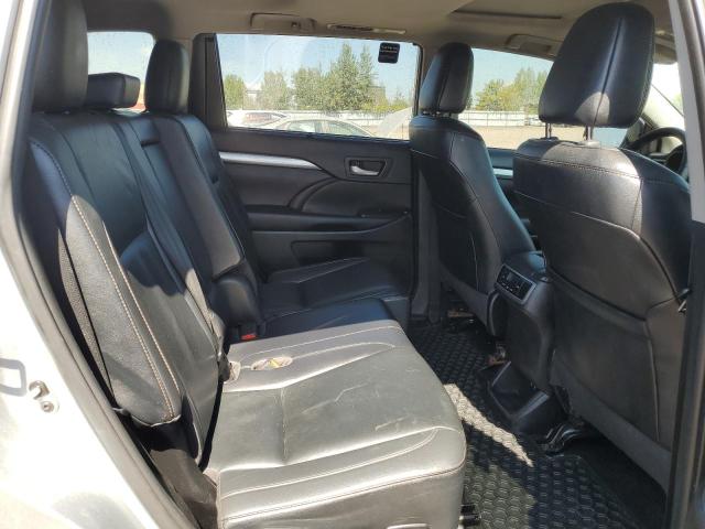 5TDJZRFH2KS611630 - 2019 TOYOTA HIGHLANDER SE 银色 照片 11