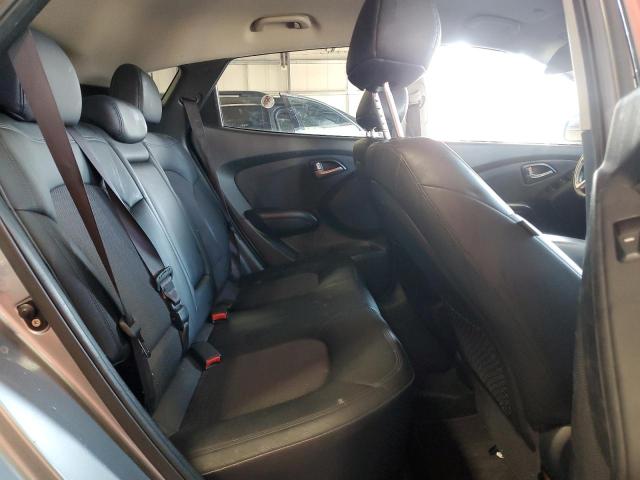 KM8JU3AC2AU108306 - 2010 HYUNDAI TUCSON GLS SILVER photo 11