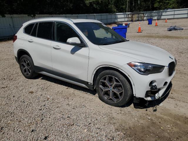 WBXHT3C58K3H35111 - 2019 BMW X1 XDRIVE28I WHITE photo 4