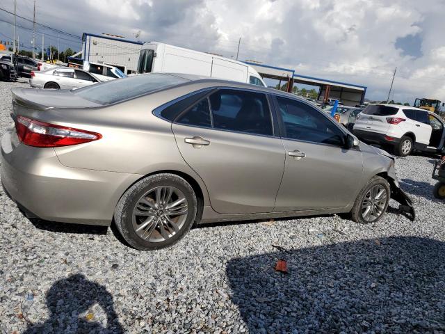 4T1BF1FK4FU070488 - 2015 TOYOTA CAMRY LE 灰色 照片 3