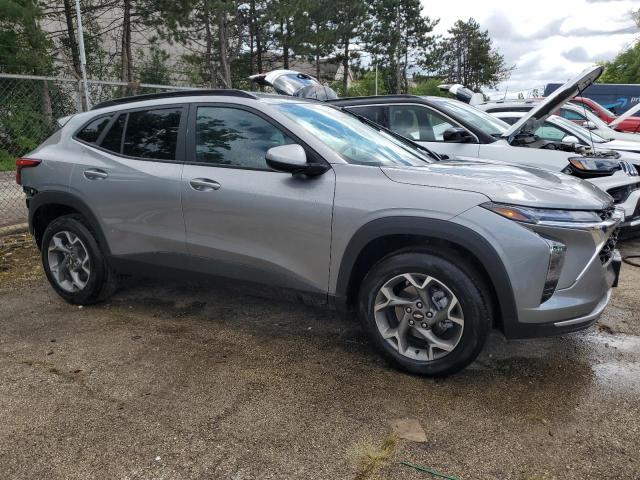 KL77LHEP4SC267635 - 2025 CHEVROLET TRAX 1LT GRAY photo 4