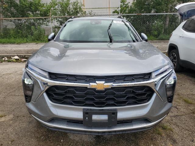 KL77LHEP4SC267635 - 2025 CHEVROLET TRAX 1LT GRAY photo 5