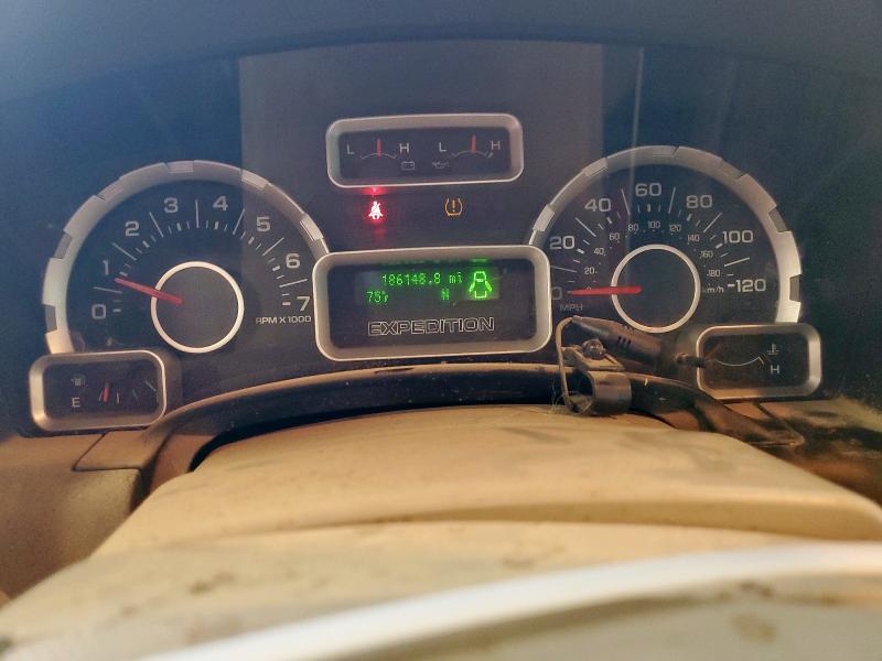 1FMJU1F50AEB48862 - 2010 FORD EXPEDITION XLT WHITE photo 9